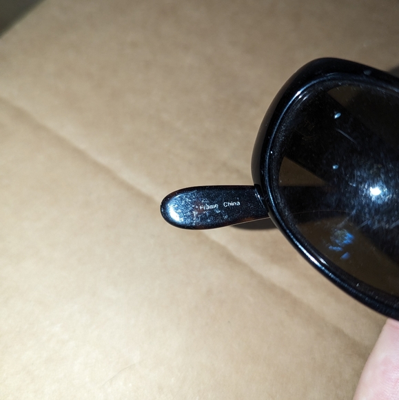 Ralph Lauren Sunglasses - Picture 4 of 5
